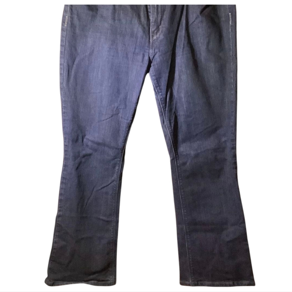 Levi’s Strauss and Co. Women’s 515 Boot Cut Jeans, Blue, 14M, Great Condition